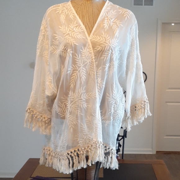 Lane Bryant Accessories - NWT. LANE BRYANT CAPE/ TOP/WRAP  NWT